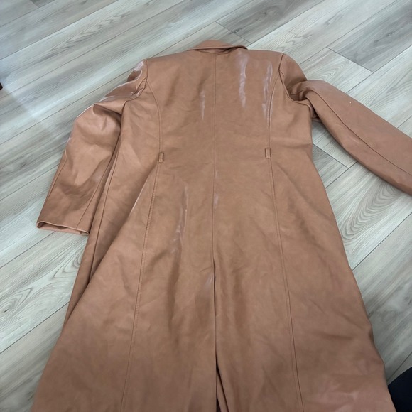 Avec Les Filles Tan Faux Leather Double Breasted Trench Coat Women's XL no belt - Picture 5 of 6